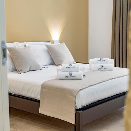 Urban Oasis Hotel Бари Екстериор снимка
