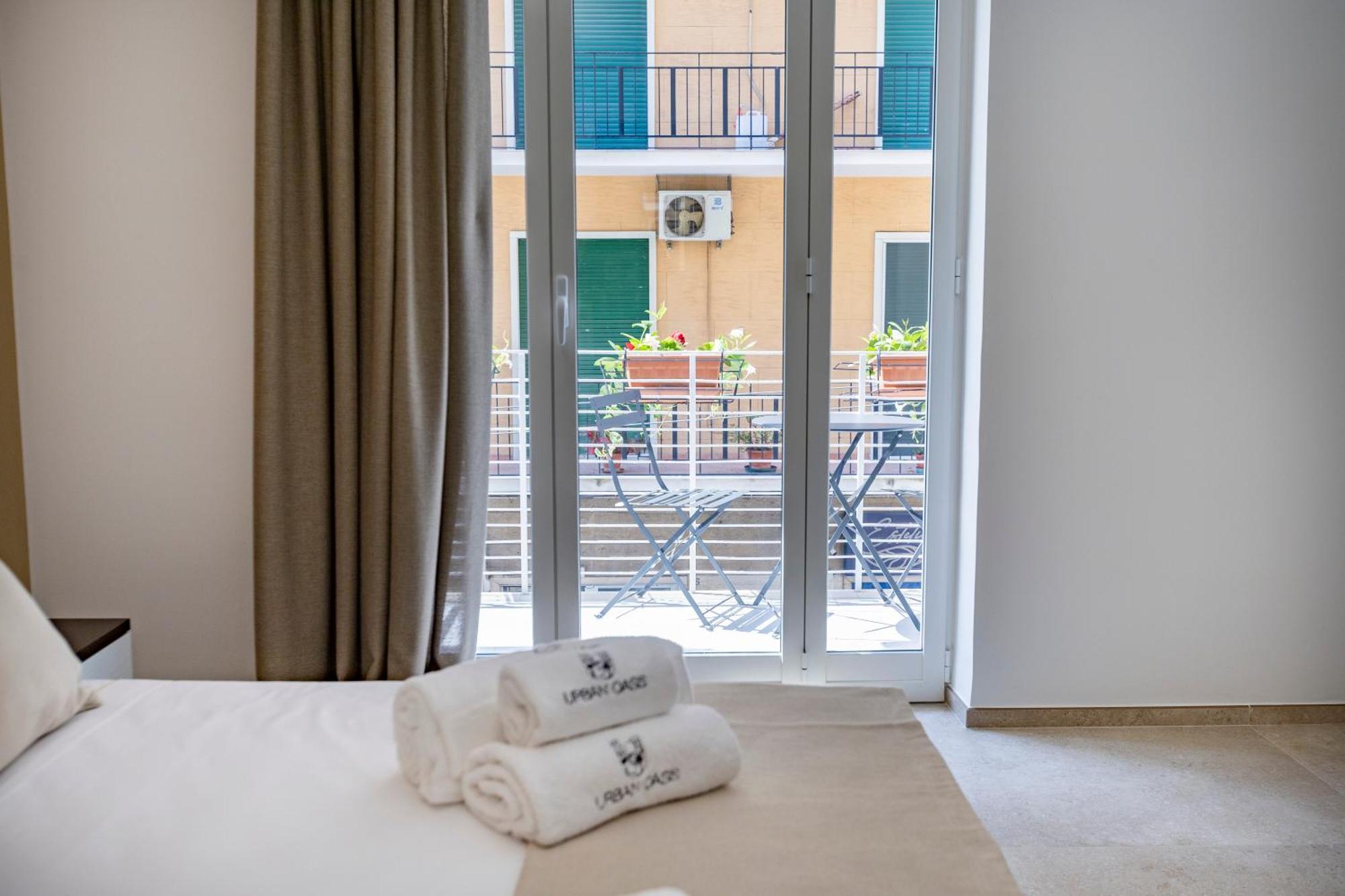 Urban Oasis Hotel Бари Екстериор снимка