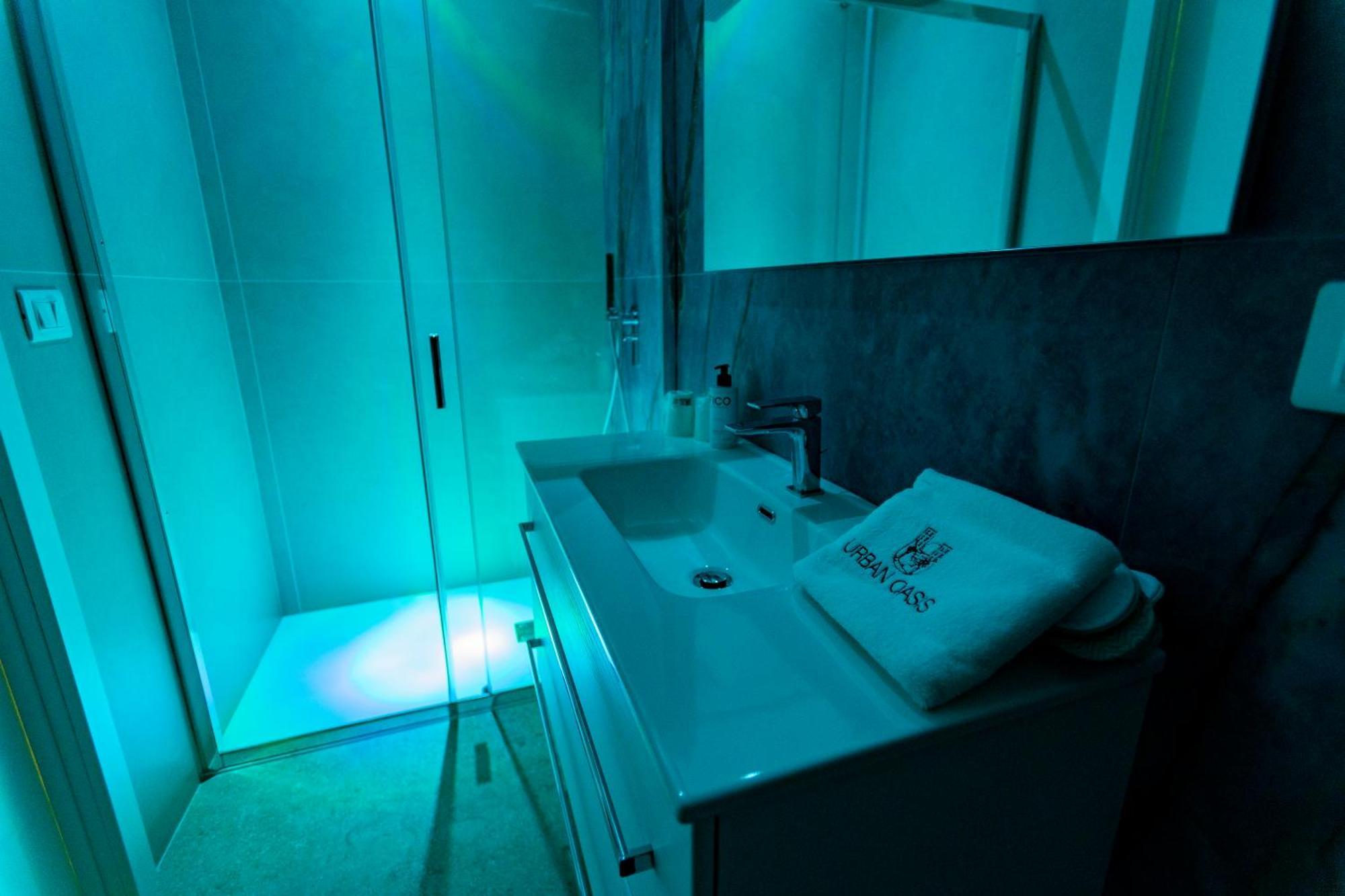 Urban Oasis Hotel Бари Екстериор снимка