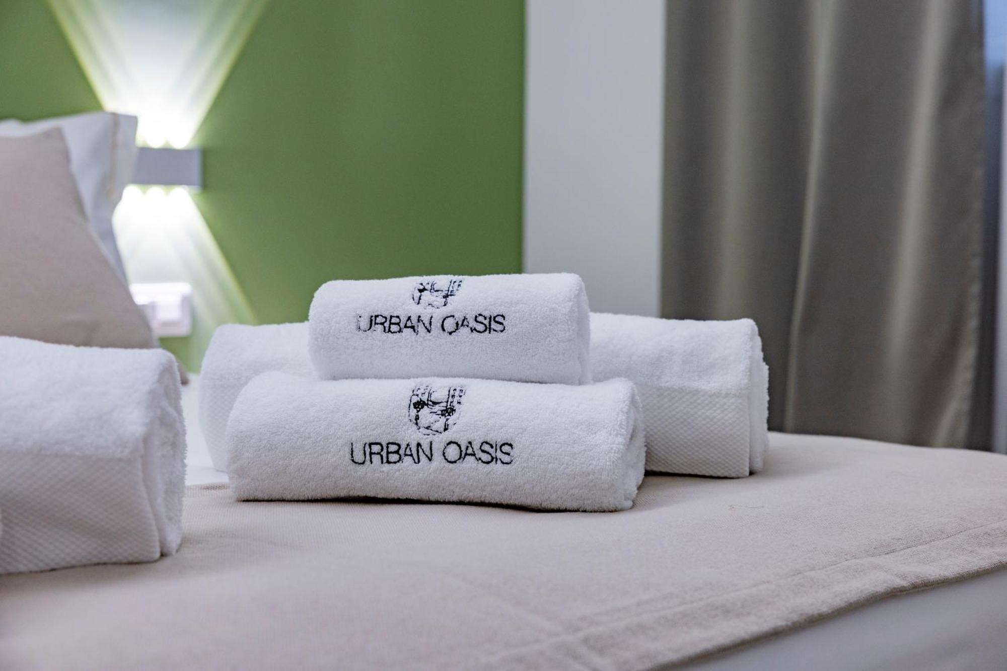 Urban Oasis Hotel Бари Екстериор снимка
