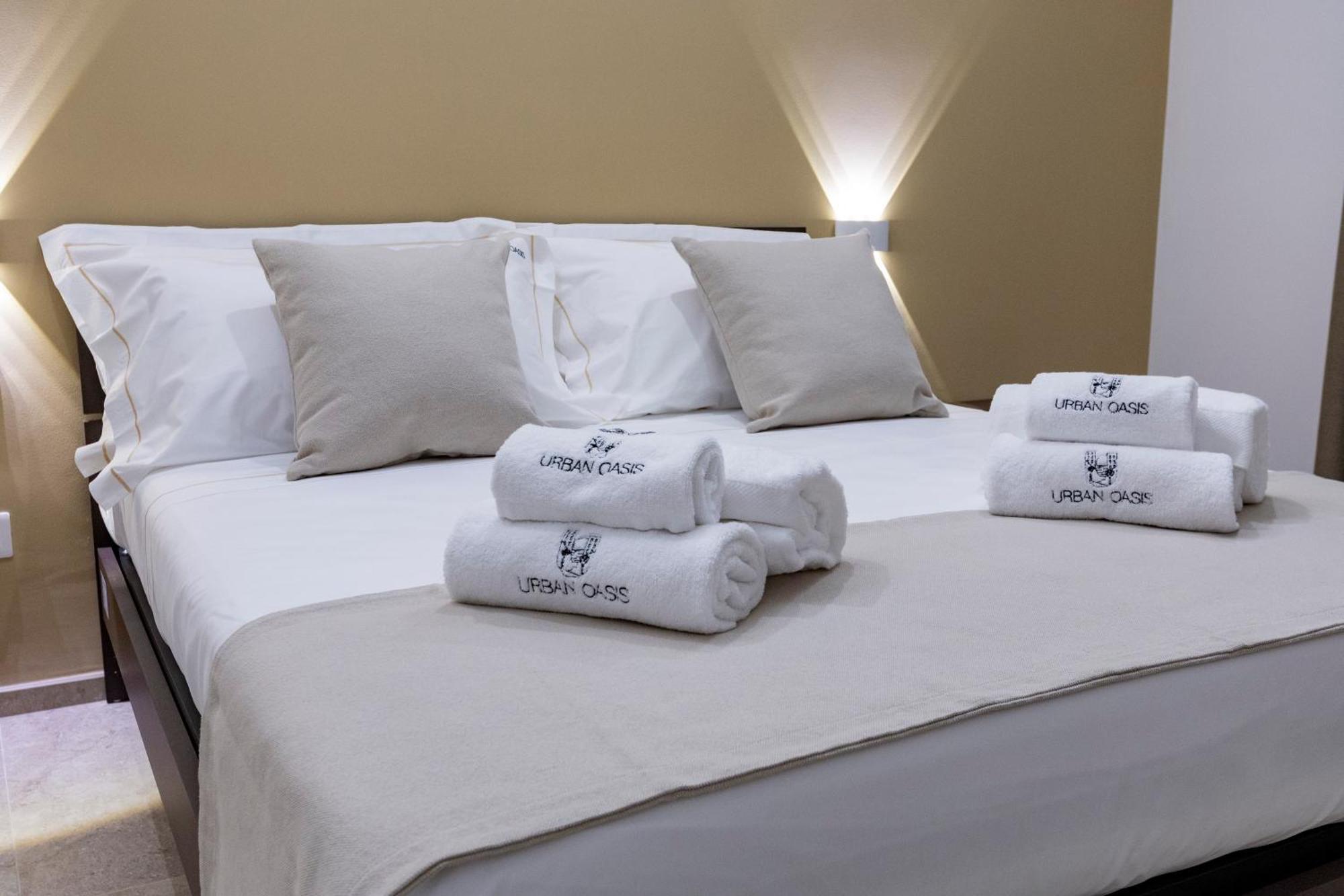 Urban Oasis Hotel Бари Екстериор снимка