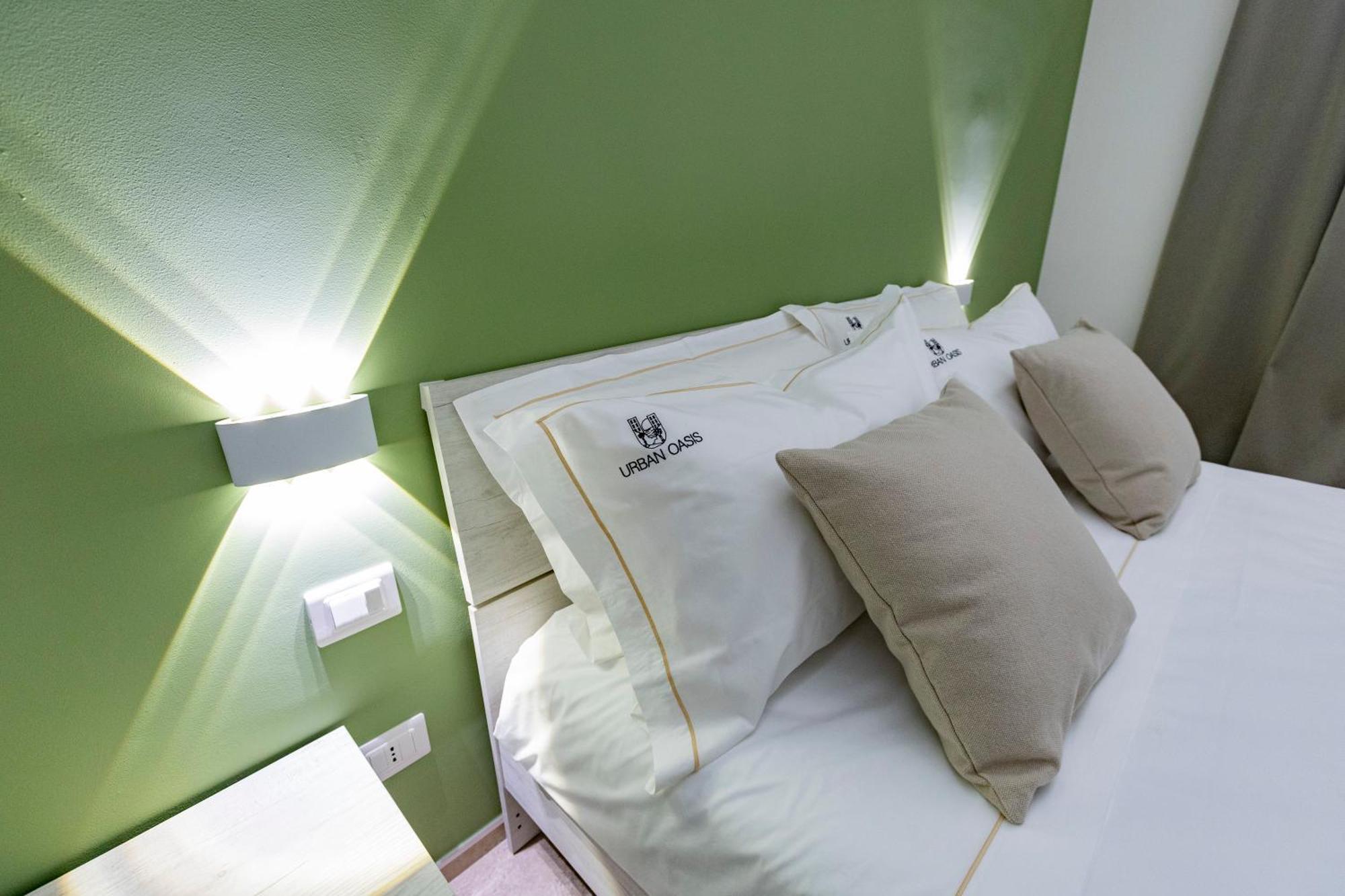 Urban Oasis Hotel Бари Екстериор снимка